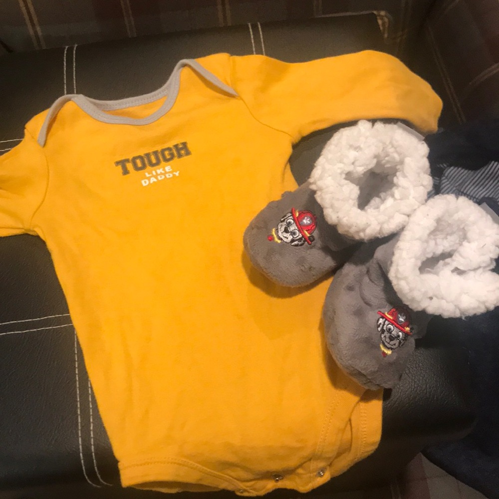 Carters on-site w/ bootie slippers